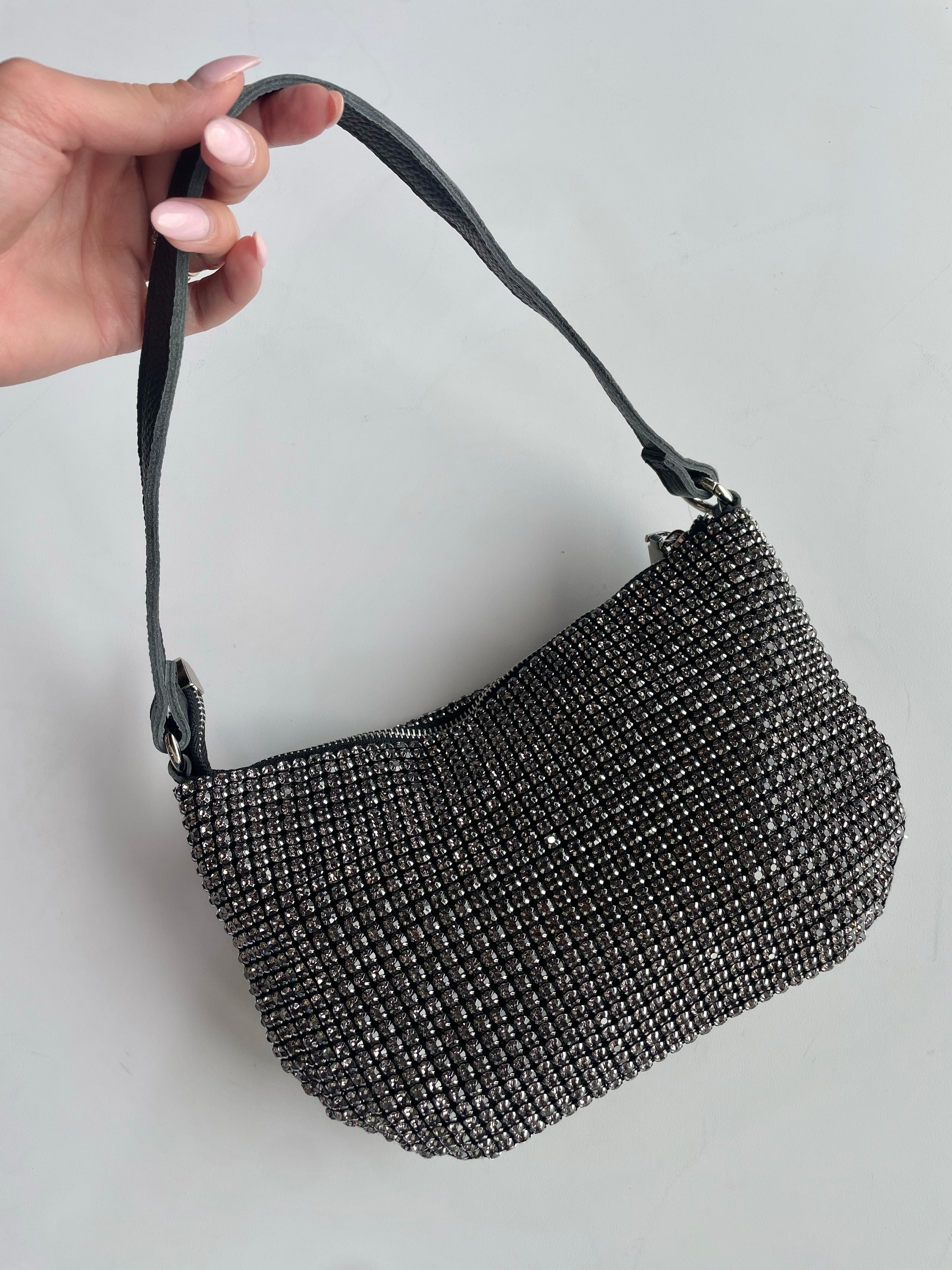 Best 25+ Deals for Pewter Handbags Evening | Poshmark